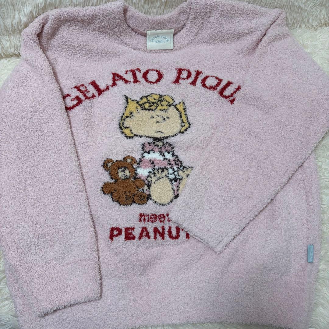 ジェラピケ　スヌーピー　【PEANUTS】オリジナルアートジャガードプルオーバー