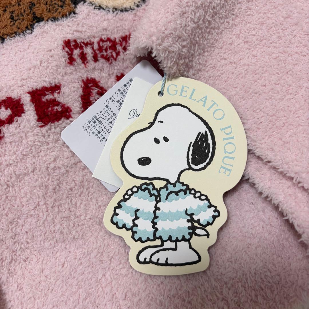 ジェラピケ　スヌーピー　【PEANUTS】オリジナルアートジャガードプルオーバー
