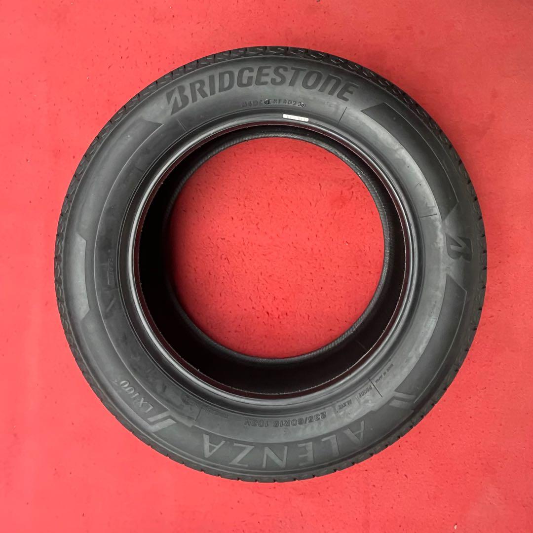 未使用の近いブリジストンアレンザ LX100 235/60R18 103H2本