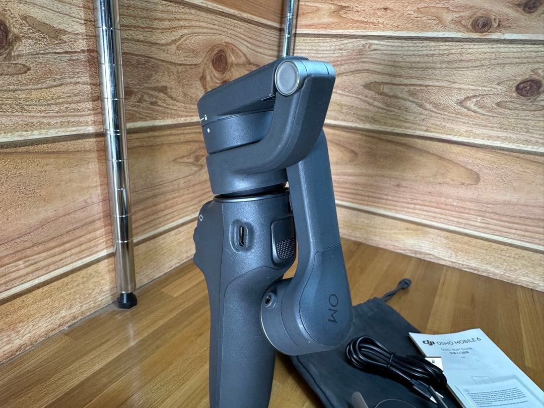 DJI OM 6スマートフォン用ジンバル