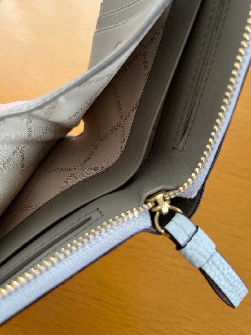 ペレボルサ　アイスグレー　2つ折り財布