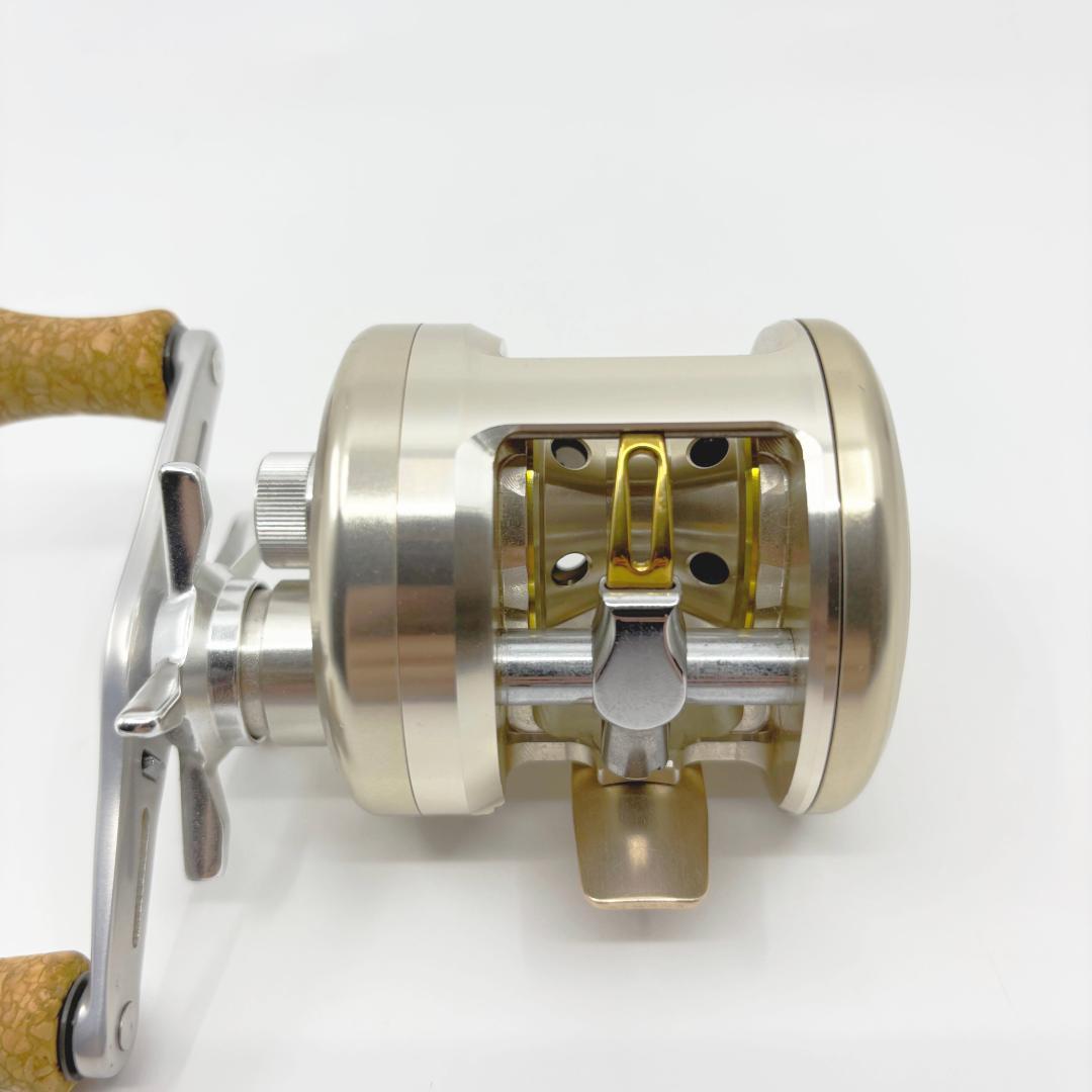 Daiwa ダイワ ミリオネア CV-Z 105 ClubMダイヤルブレーキ