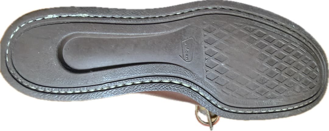 RUSSELL MOCCASINラッセル キャンプモカシン・ハンドメイドUSA