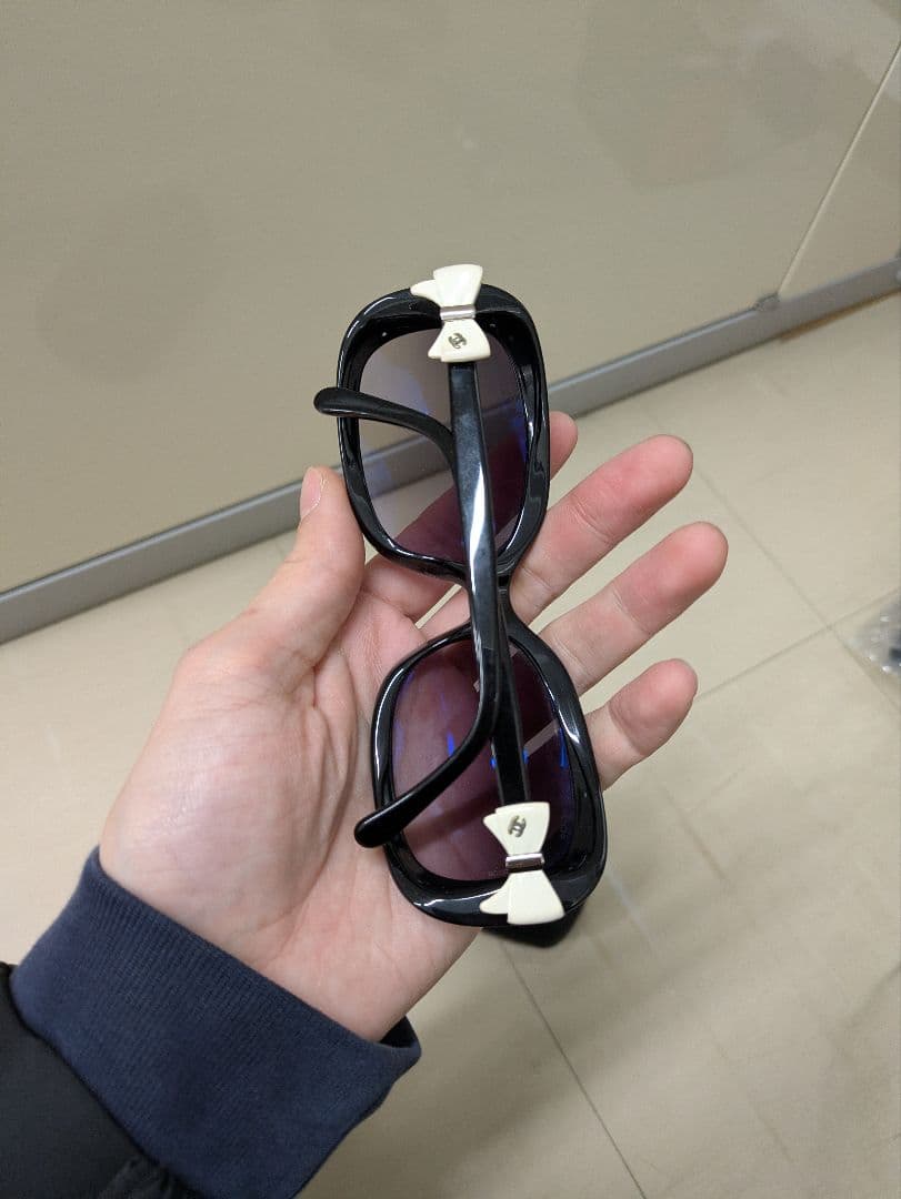 シャネル　リボン　サングラス