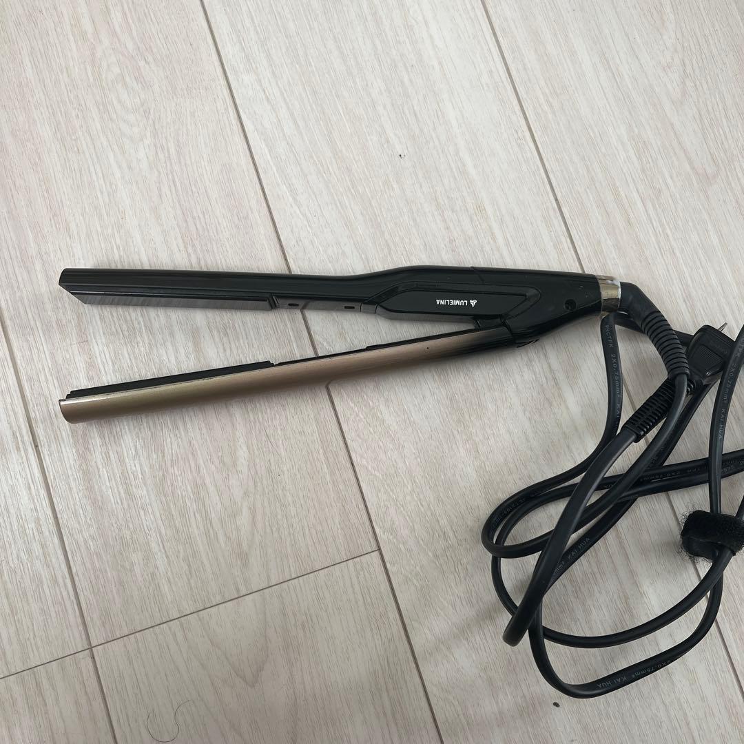 ヘアビューロン 4D Plusストレートアイロン