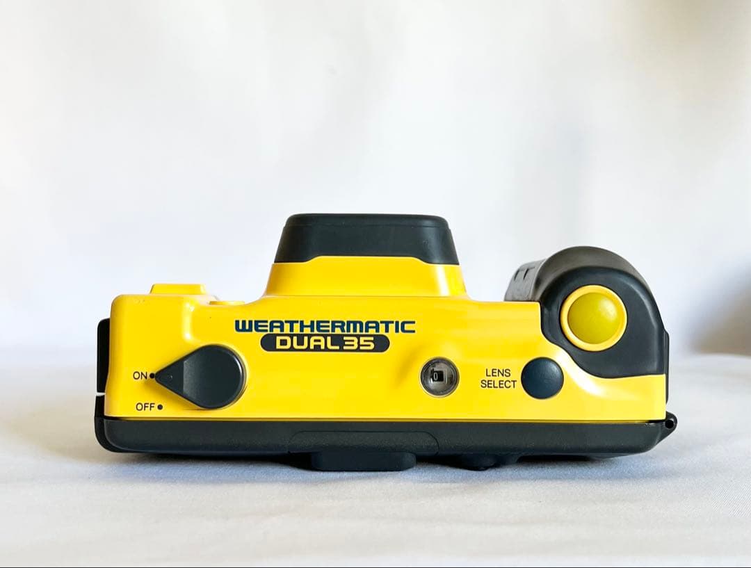 完動品★MINOLTA WEATHERMATIC DUAL 35 フィルムカメラ
