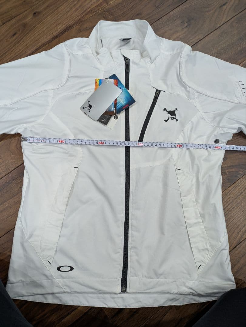 Sakuraさま専用新品！Oakley メンズ ゴルフジャケット M ホワイト