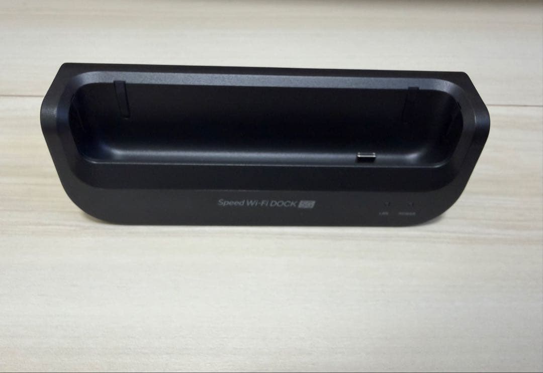 ルーター・ネットワーク機器 speed wi-fi dock 5g 01