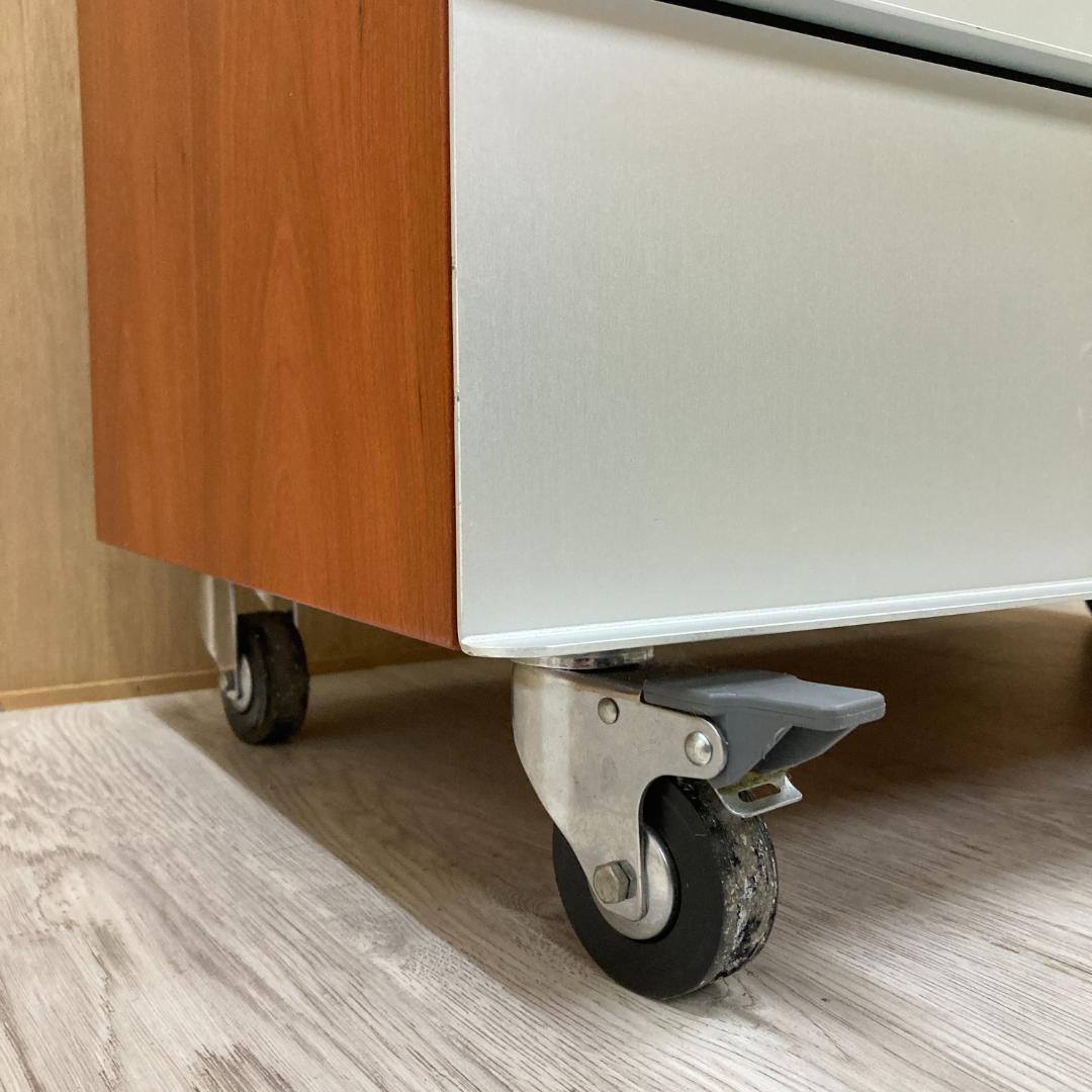 Cassina カッシーナ DePadovaデパドヴァ シャインキャビネット