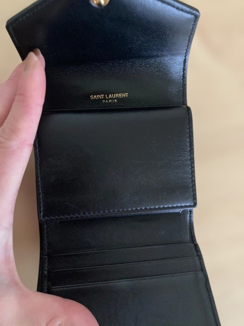 正規品イブサンローラン財布　極美品❣️