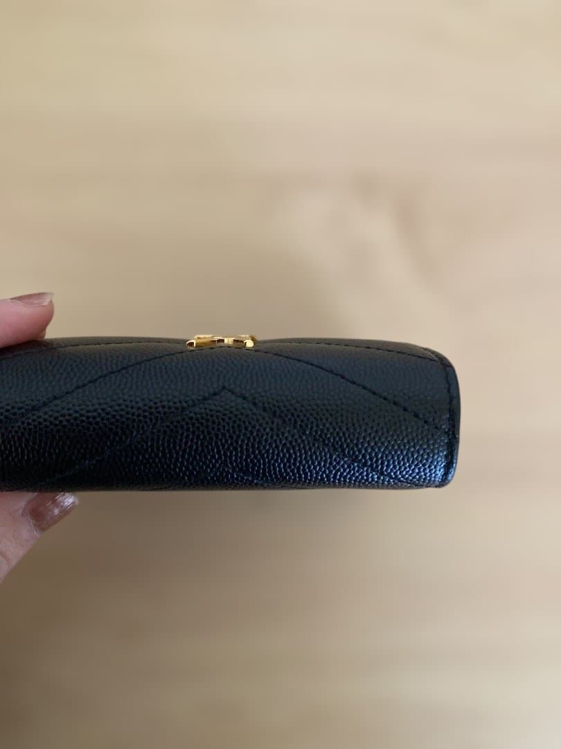 正規品イブサンローラン財布　極美品❣️