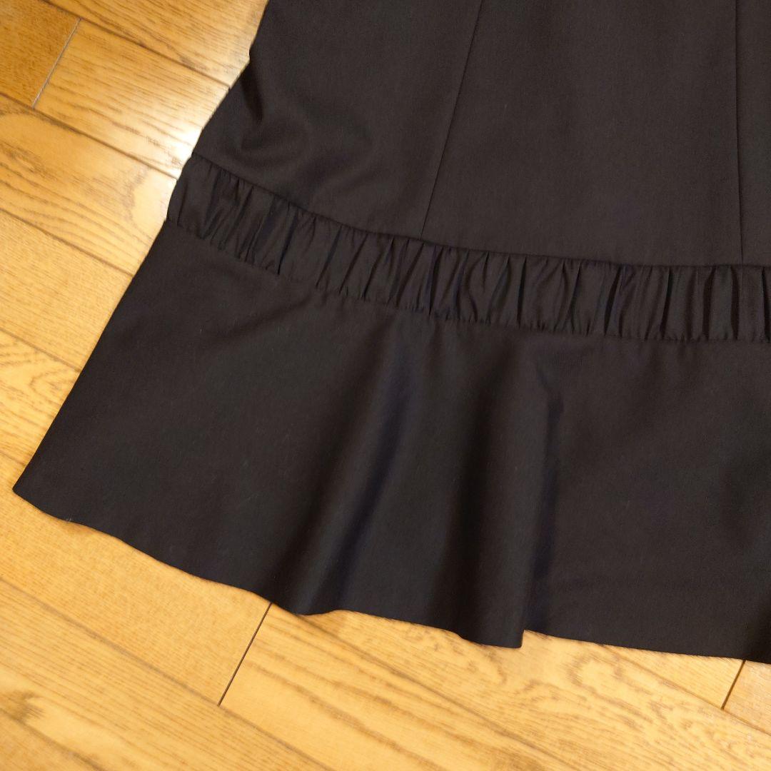 黒い飾り付きノースリーブロングスカート　42