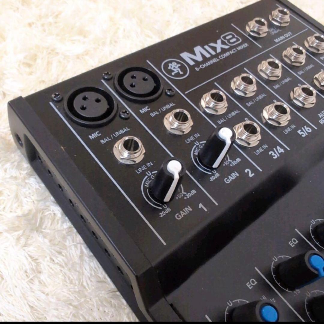★極美品★MACKIE MIX8 アナログミキサー 本体のみ 電源ケーブル欠品