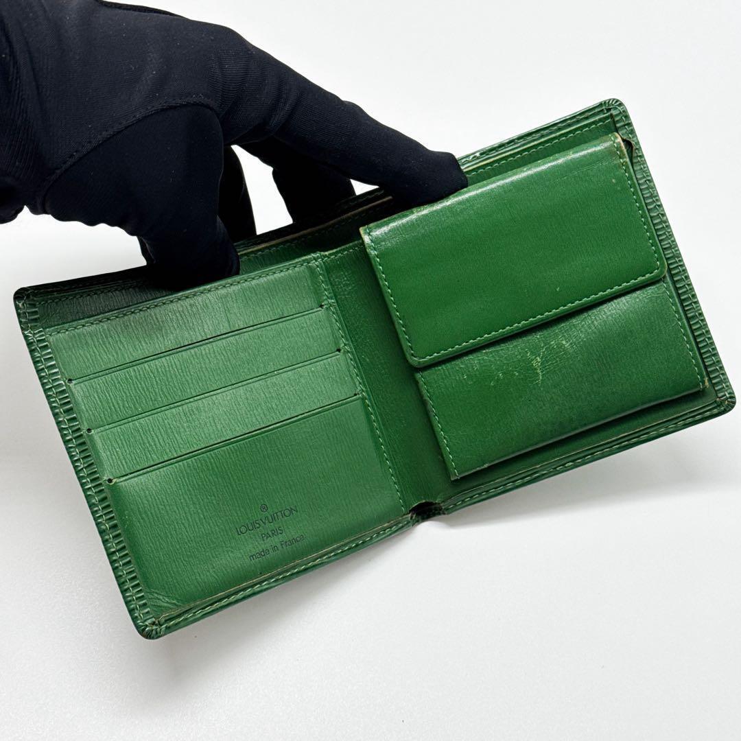 ルイヴィトン エピ マルコ 二つ折り財布 緑 財布 グリーン クレディモネ NM