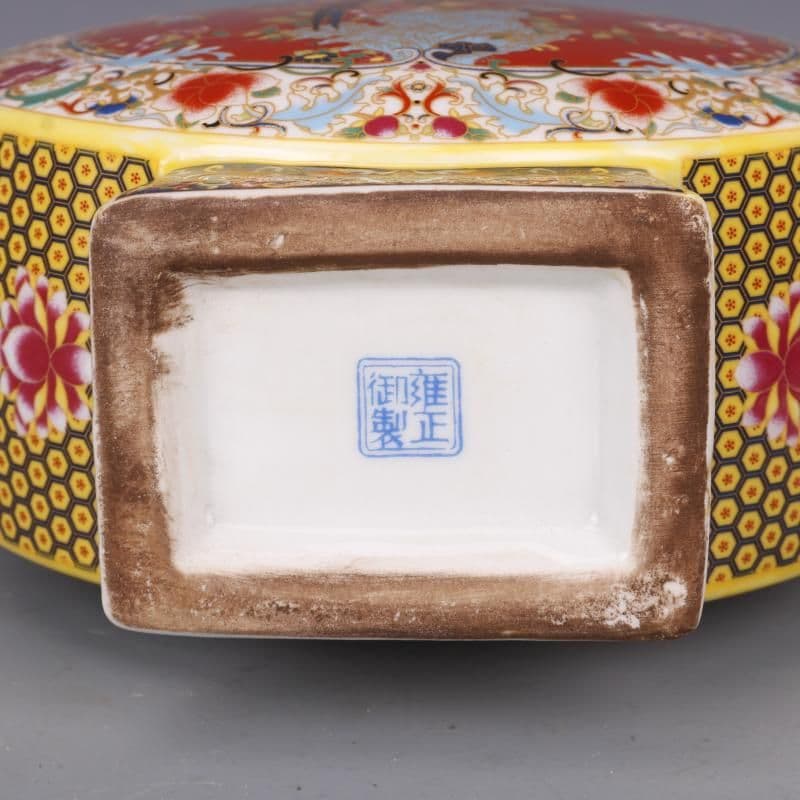 清雍正琺瑯彩花鳥四月抱月扁瓶 景徳鎮 陶磁器 装飾品 現代工芸品美術品 置物