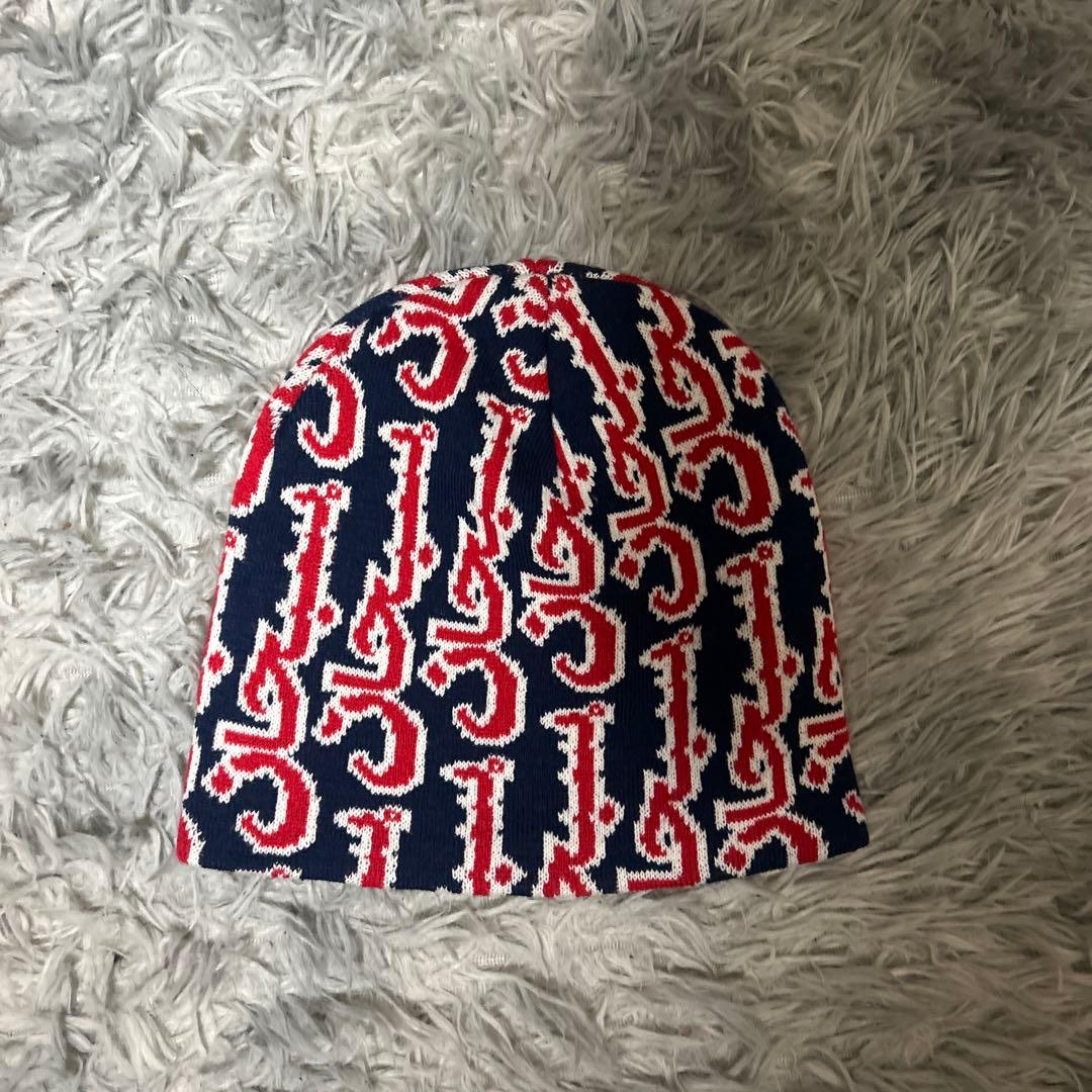 supremeビーニー　かつき君着用