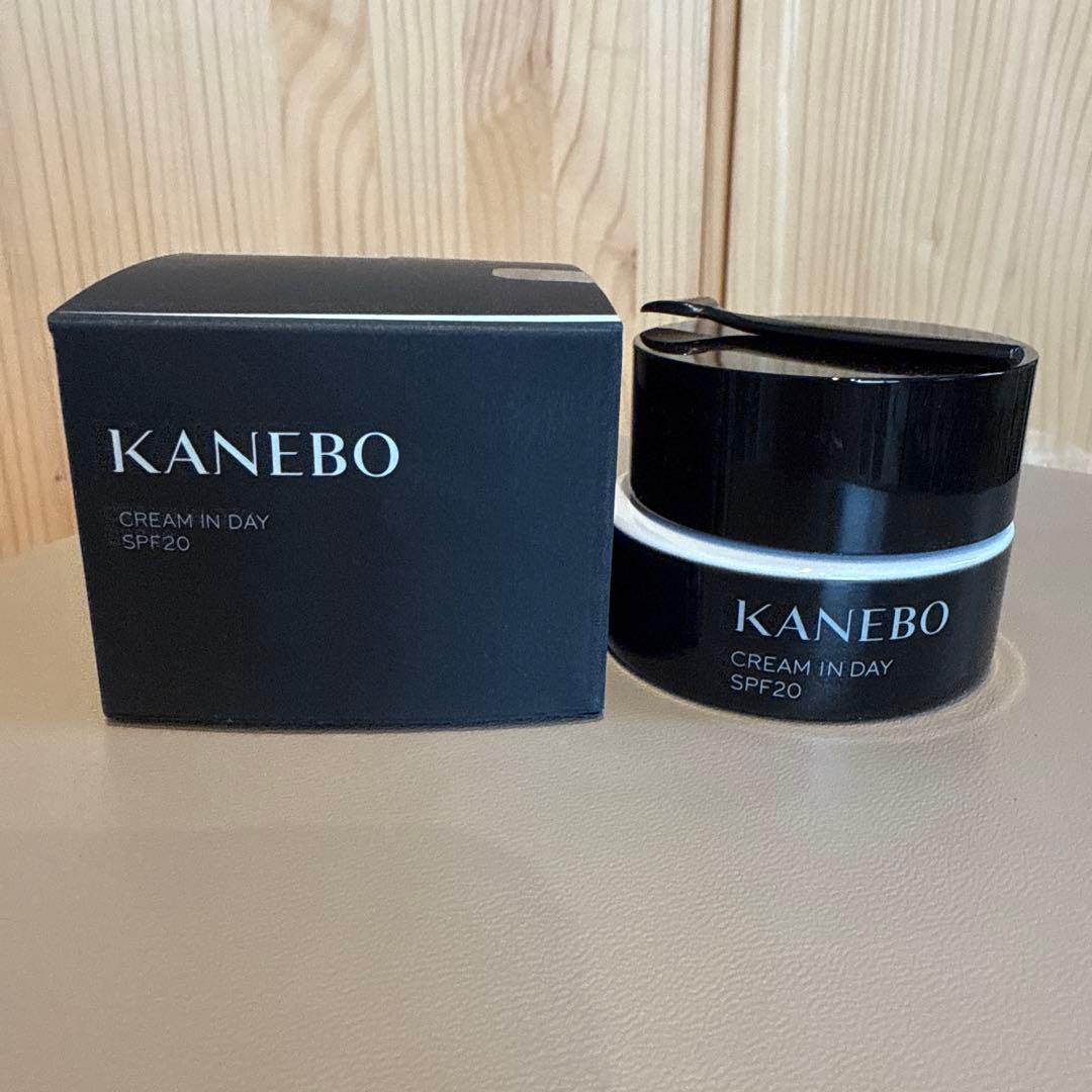 KANEBO カネボウ　クリームインデイ　SPF20 40g