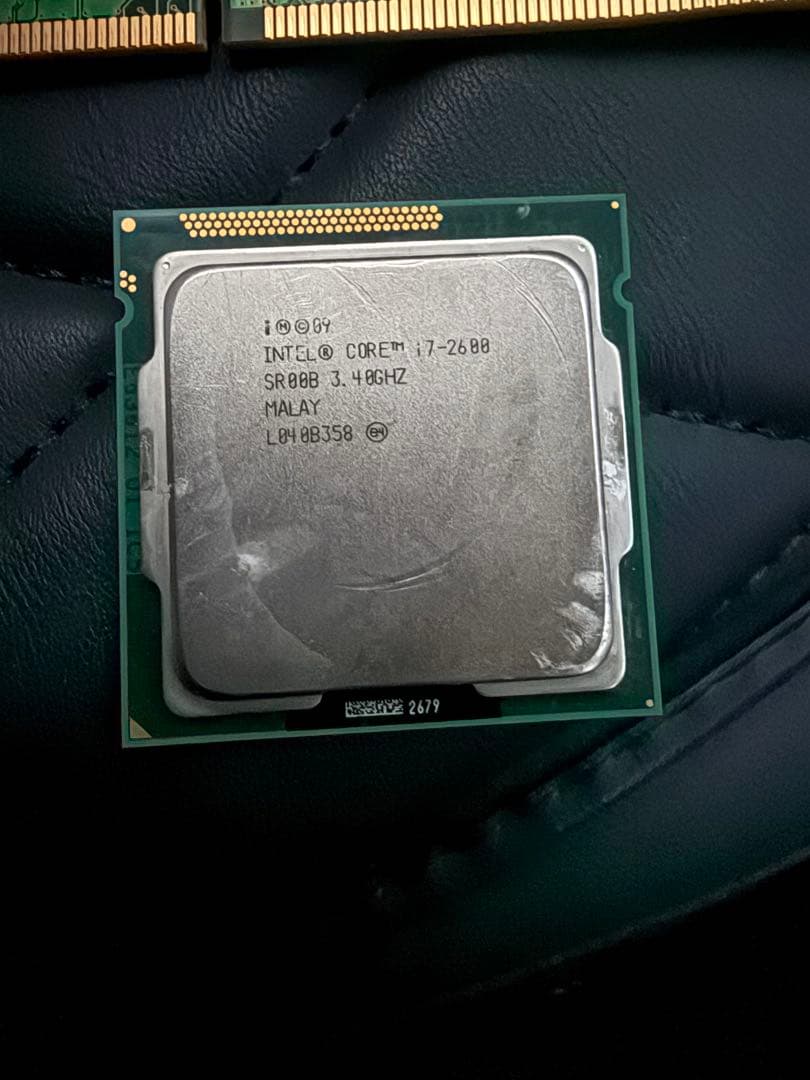 PCメモリー8GB2枚CPUおまけ付き