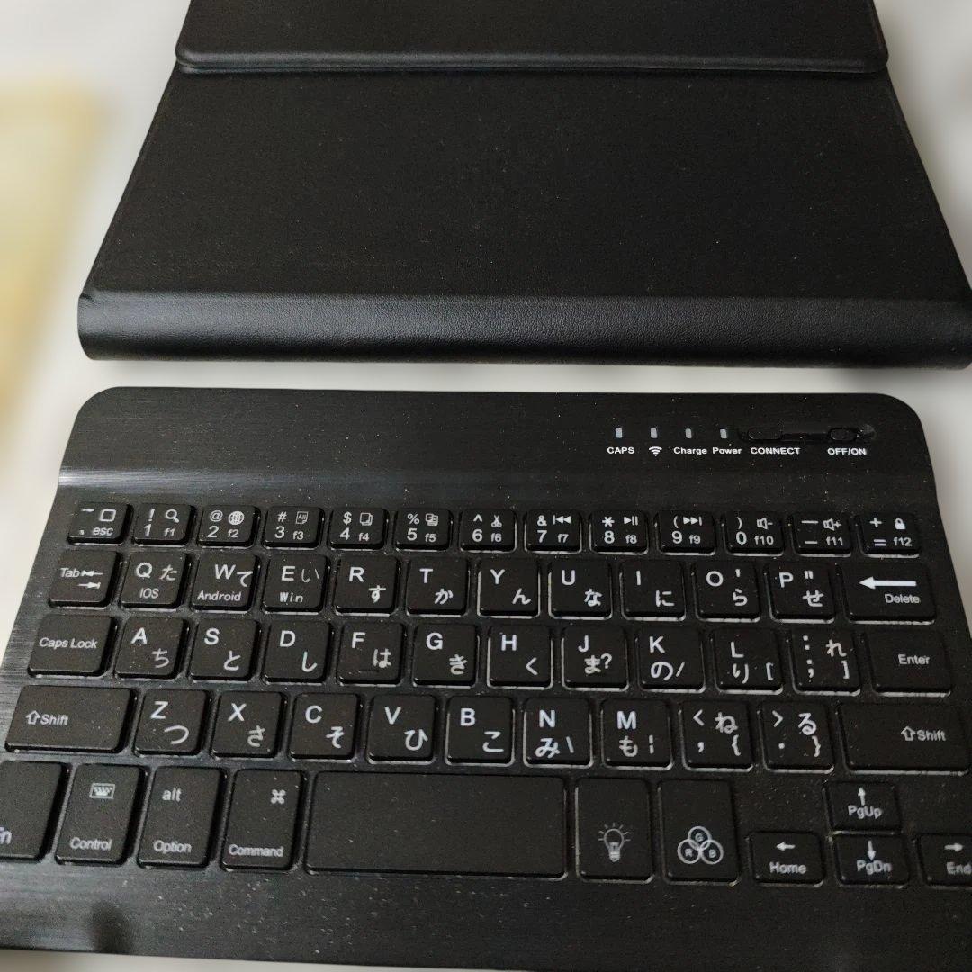 Lenovo Y700 Gen4　ホワイト 本体 + キーボード、ケース