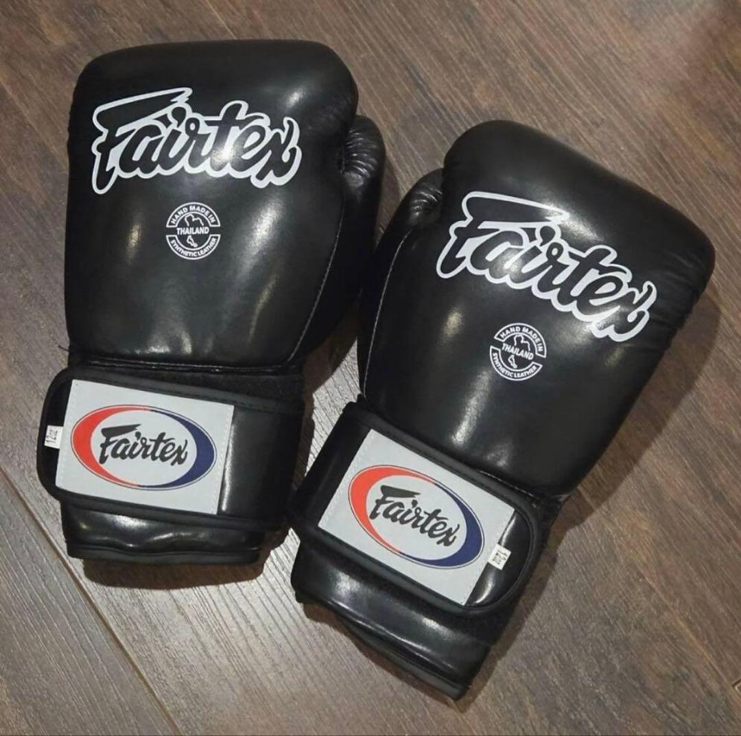 Fairtex ボクシンググローブ ブラック