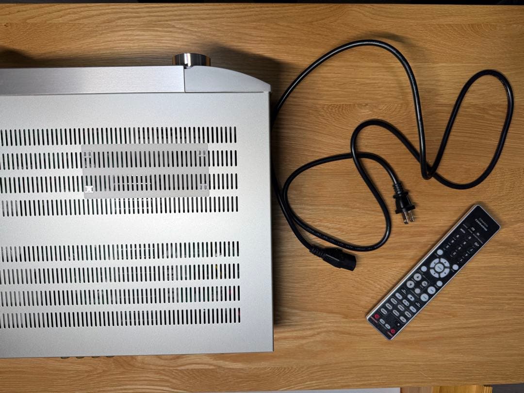 Marantz　PM6007　プリメインアンプ　24年製