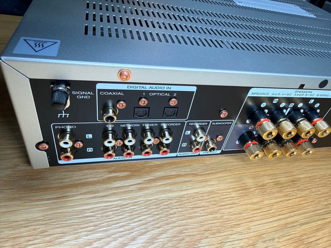 Marantz　PM6007　プリメインアンプ　24年製