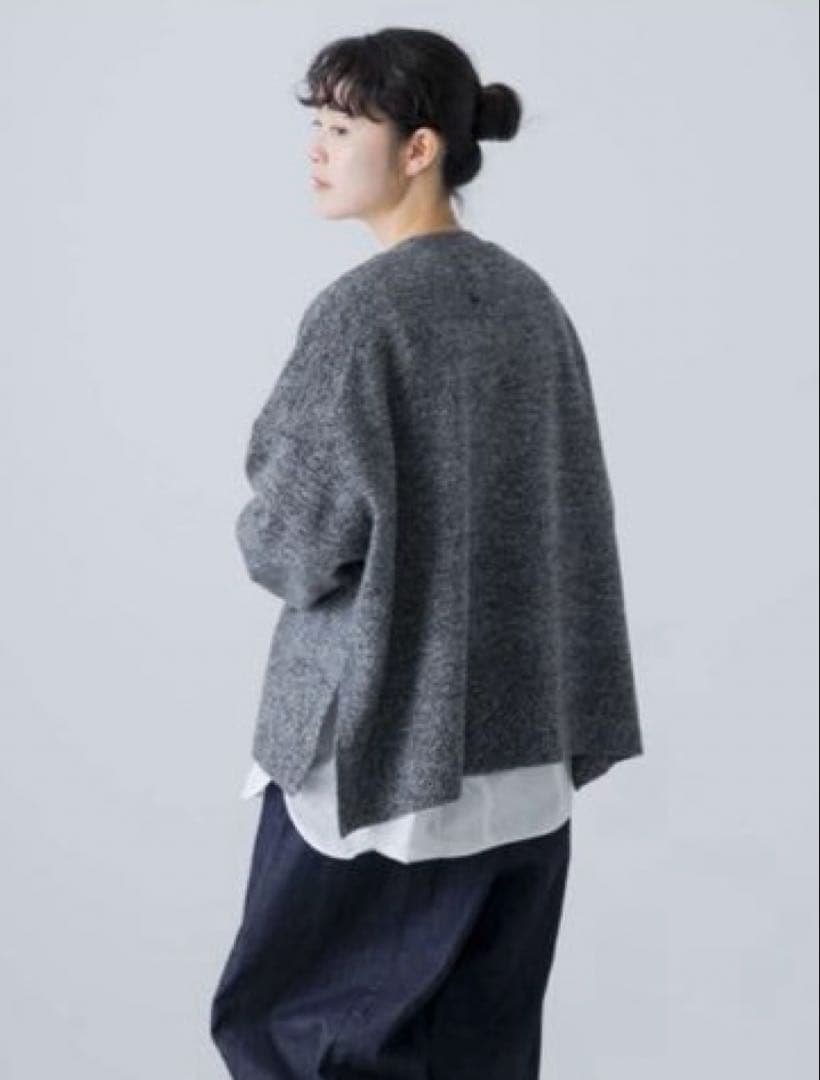 【美品】週末再値下げ　かぐれ　ハミルトンウール ワイドVネックカーディガン