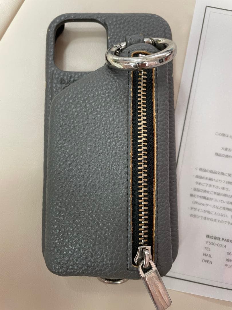 【美品】エジュー　iPhoneケース　ストラップ　セット