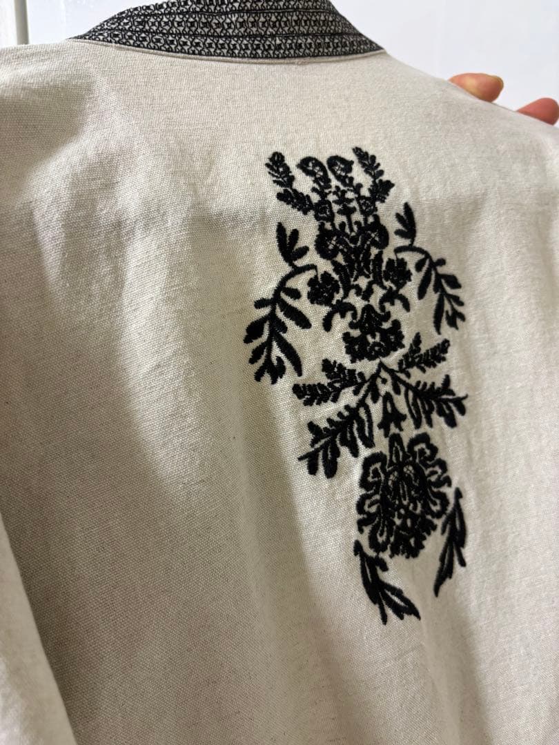 美品 AMERI VINTAGE FLOWER EMBROIDERYSHIRT