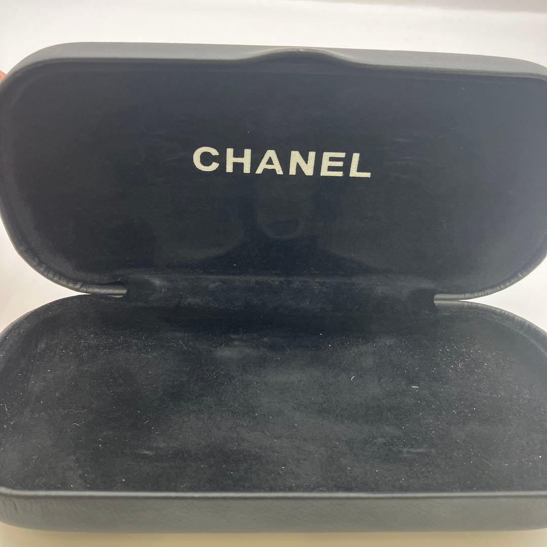 CHANEL べっ甲柄 サイドココマーク サングラス（ケース付き）　Y