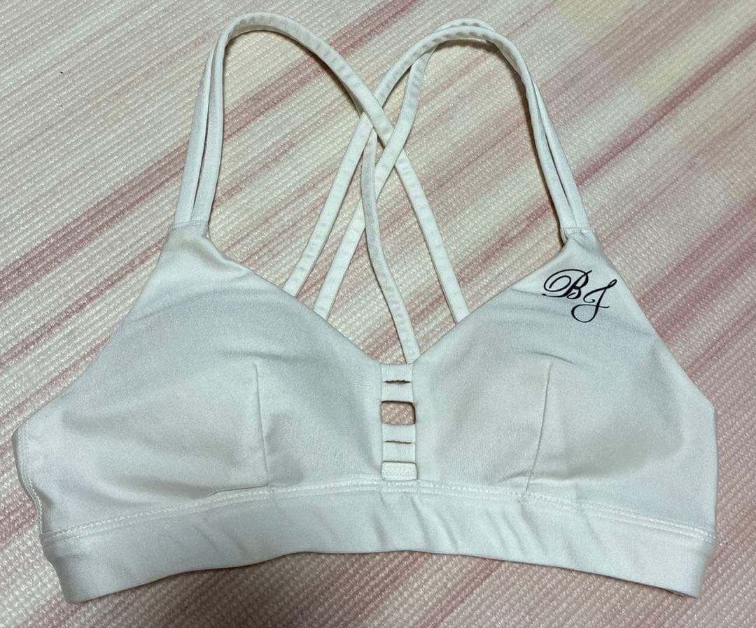 BEST BODY JAPAN 公式競技用トップス　オフホワイト　XS