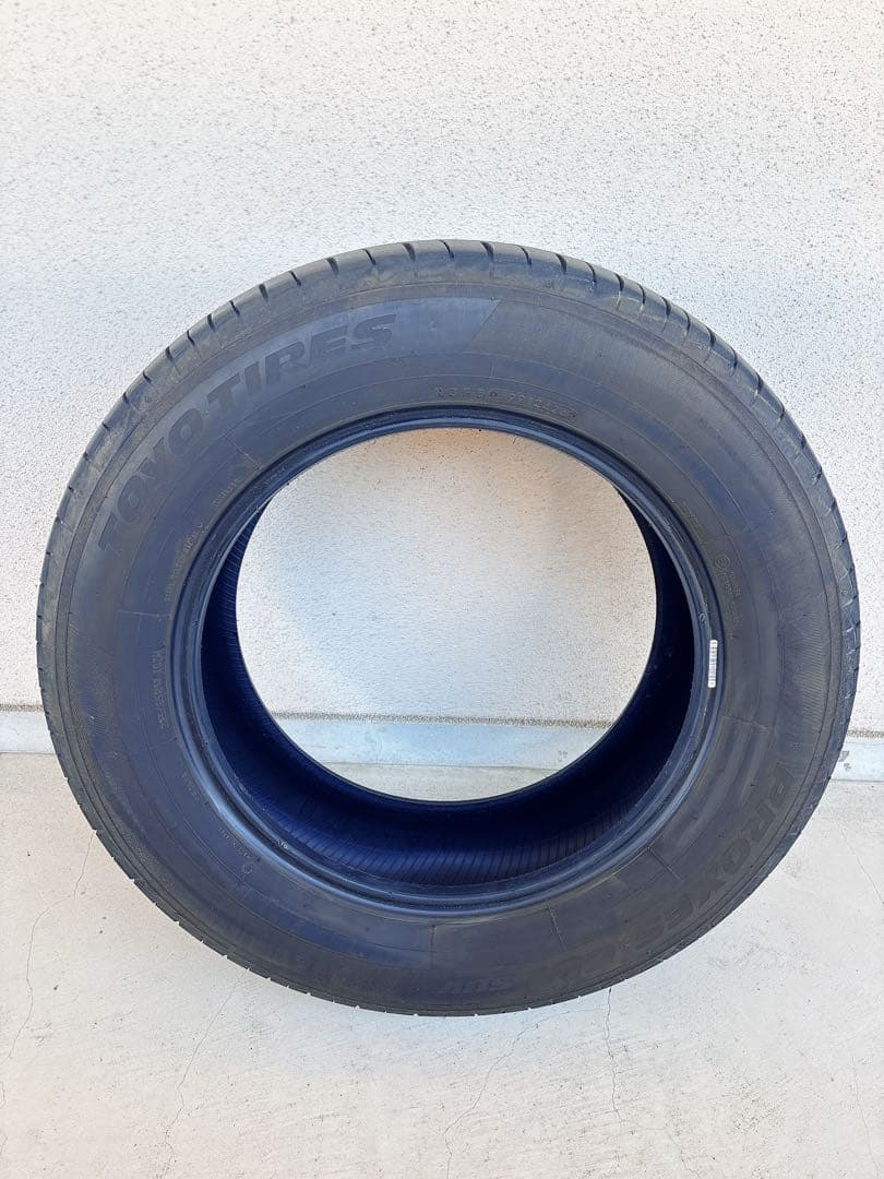 ①【送料込み】TOYO TIRES 225/65R17 24年製　夏タイヤ