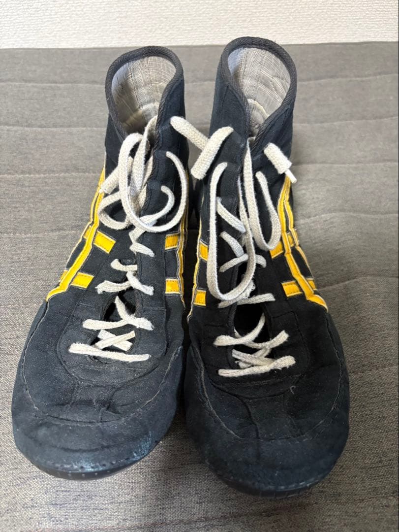 ASICS レスリングシューズハイカット 黒/黄色