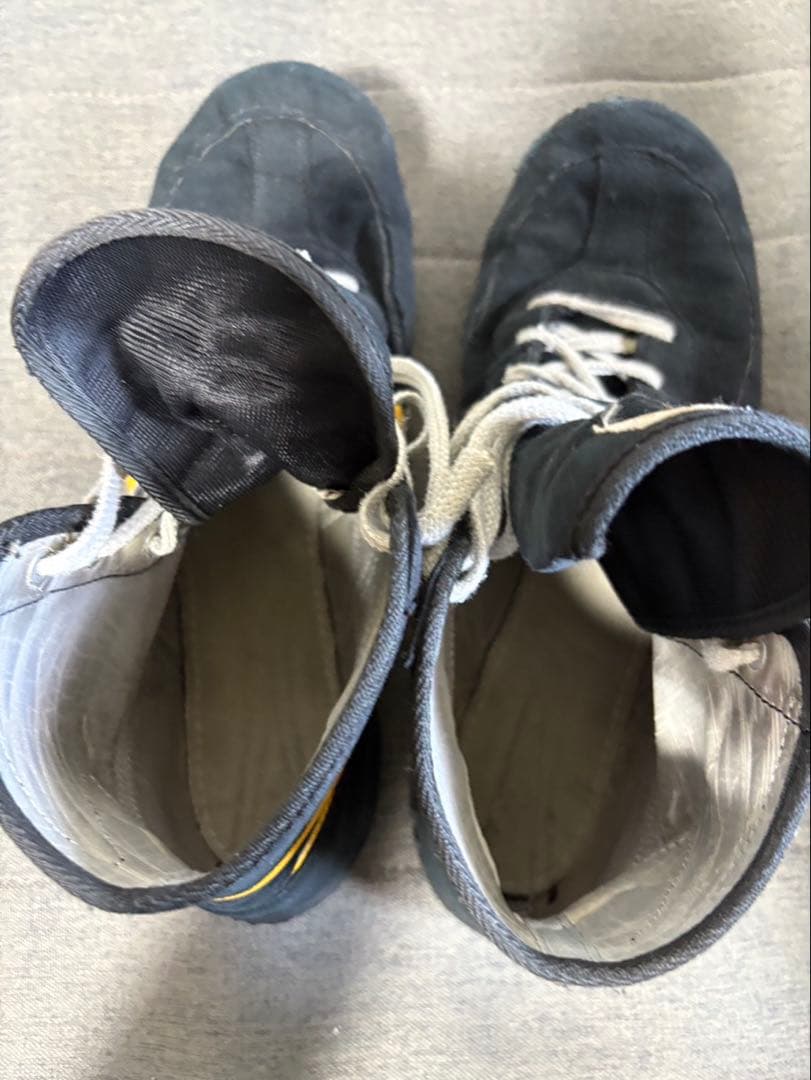 ASICS レスリングシューズハイカット 黒/黄色