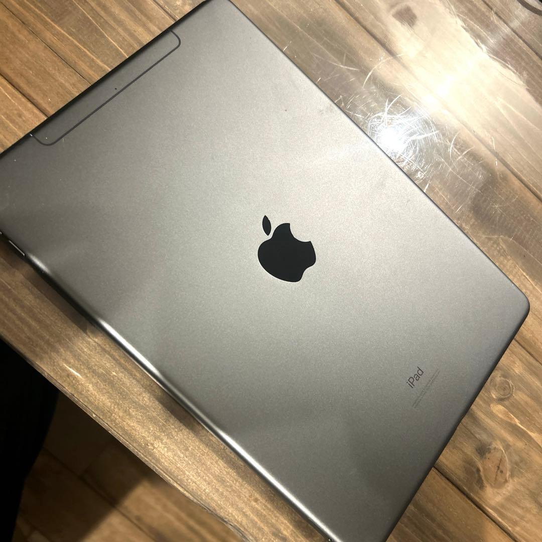 iPad Air 第3世代　SIMフリー　64GB