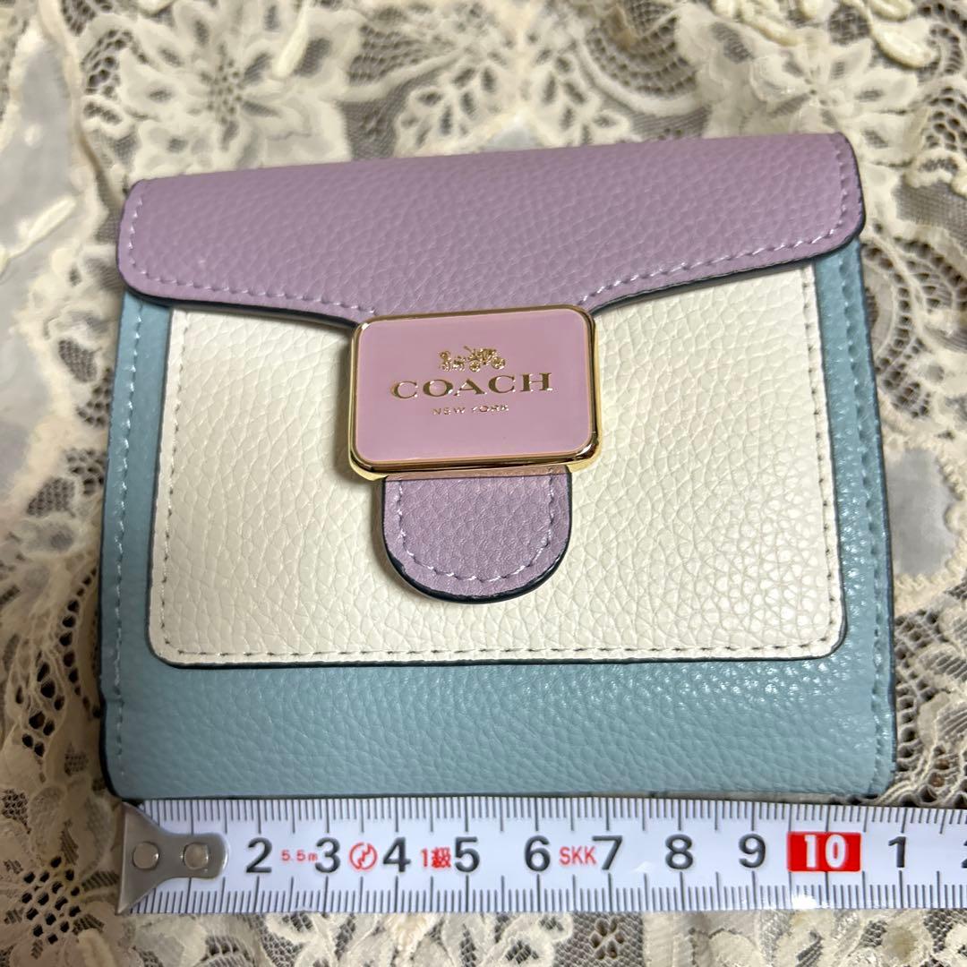 ♡COACH／2つ折り財布♡