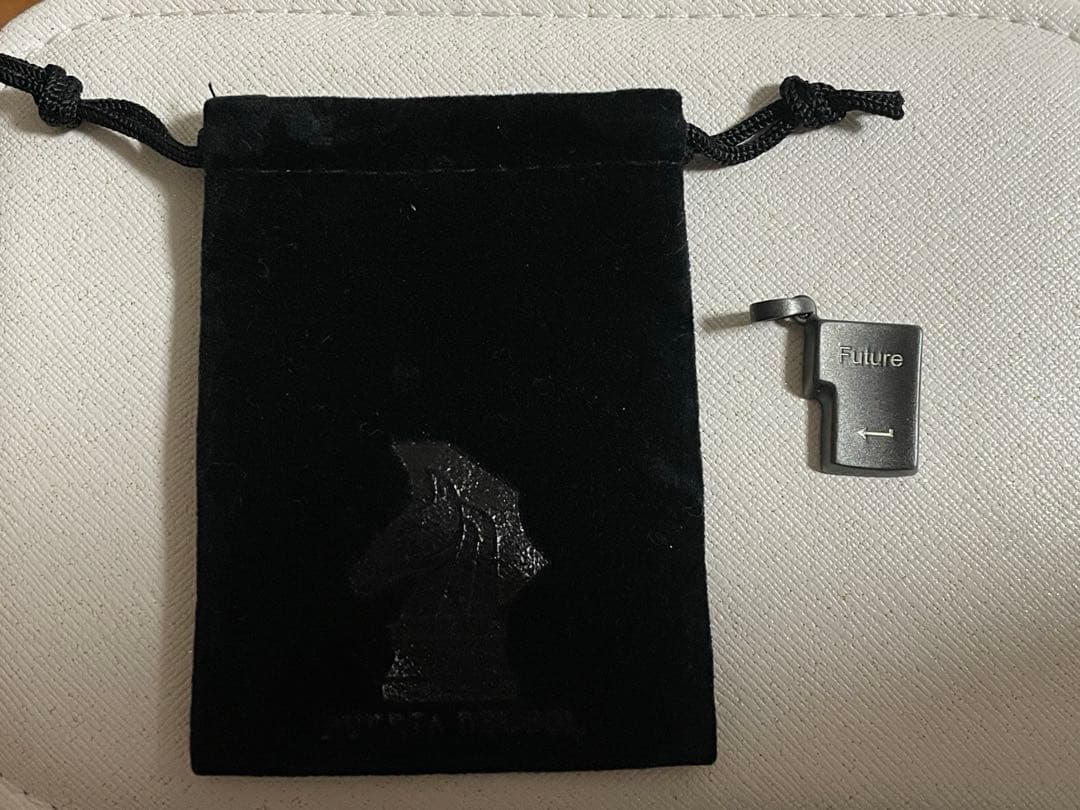 【未使用品】プエルタデルソル キーボード ペンダント