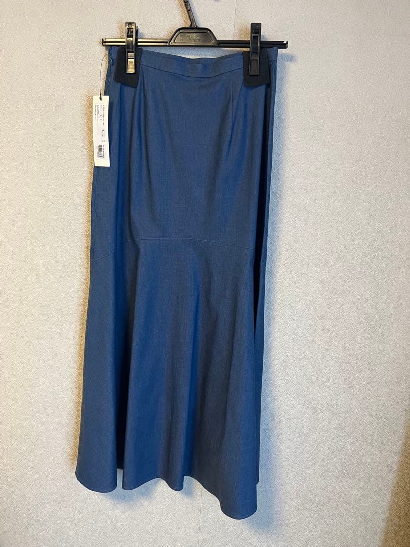 未試着　タグ付き　allureville ブルーライト　薄手デニムマーメイド
