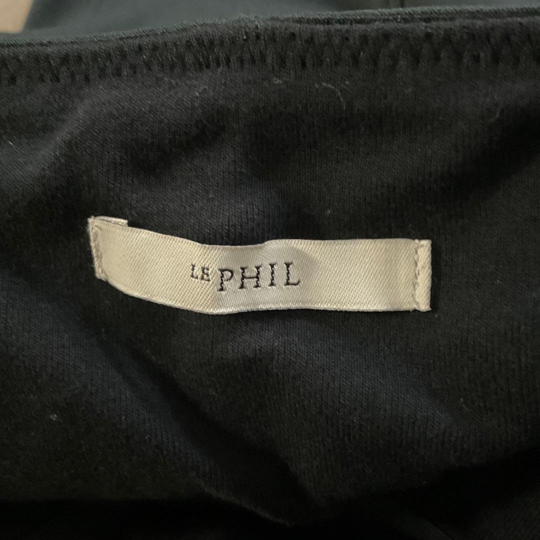 COCOCO 　le pHIL 黒 パッド付きキャミソール