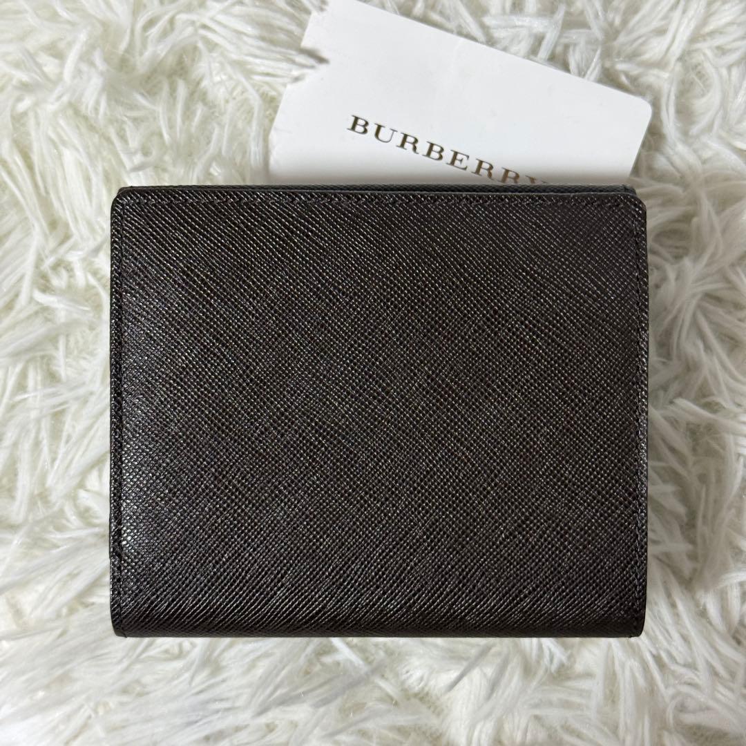 未使用✨BURBERRY バーバリー　レザー　二つ折り財布　ブラウン