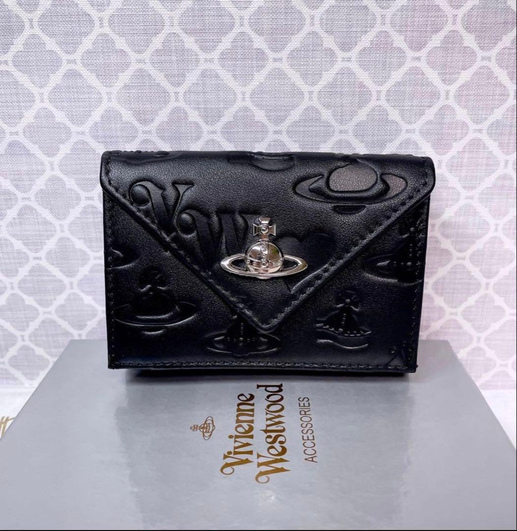 【内柄も素敵☆最新】Vivienne Westwood 三折財布 黒マット