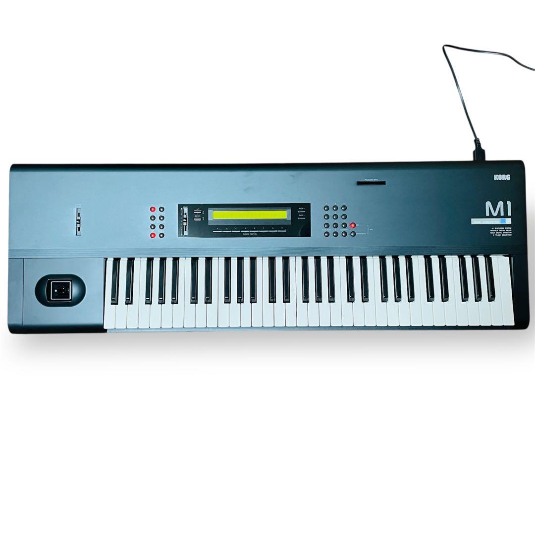 KORG コルグ M1 シンセサイザー ハードケース 電源ケーブル ジャンク