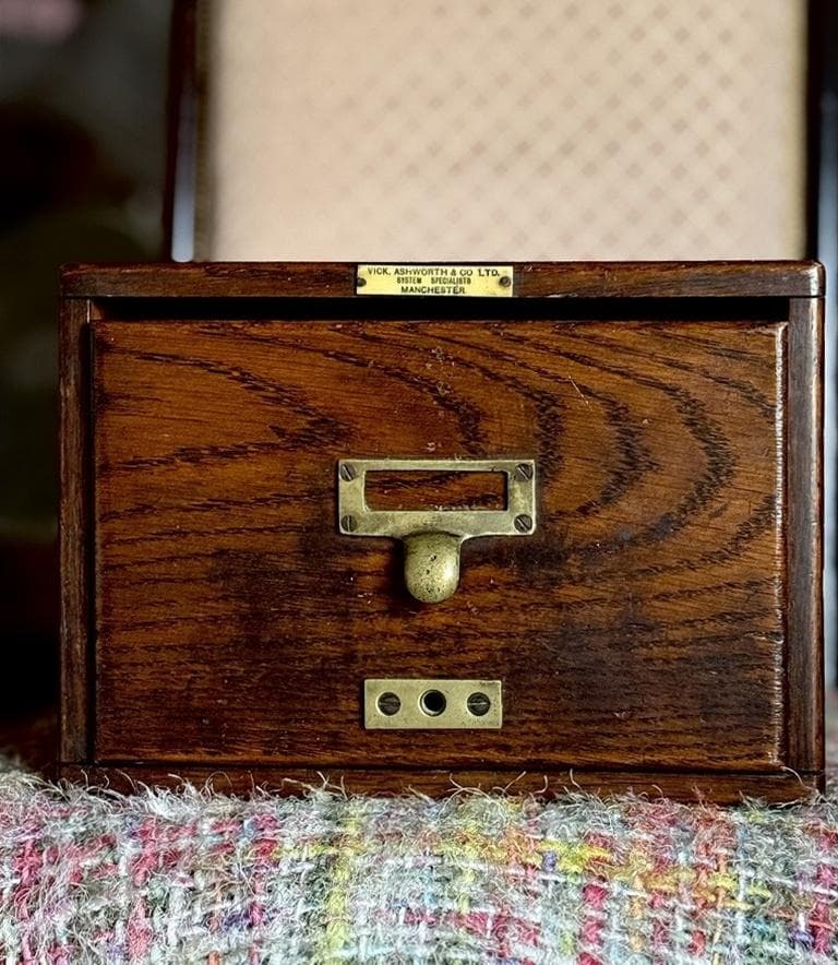 英国　アンティーク　マンチェスター図書館　書庫　引き出し