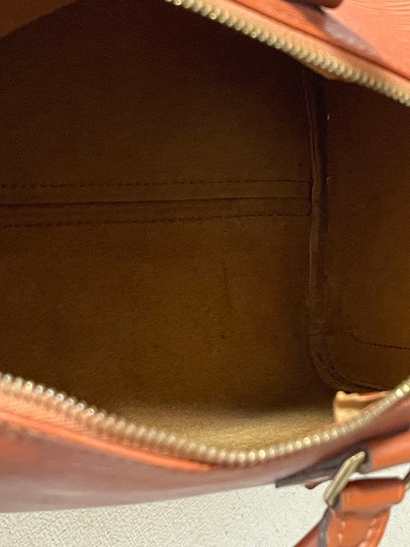 chima 　Louis Vuitton エピレザー ボストンバッグ