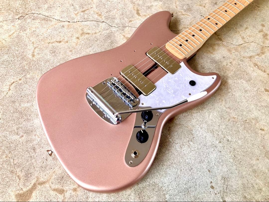 Fender 常田大希 ムスタング KingGnu スウィンガー swinger