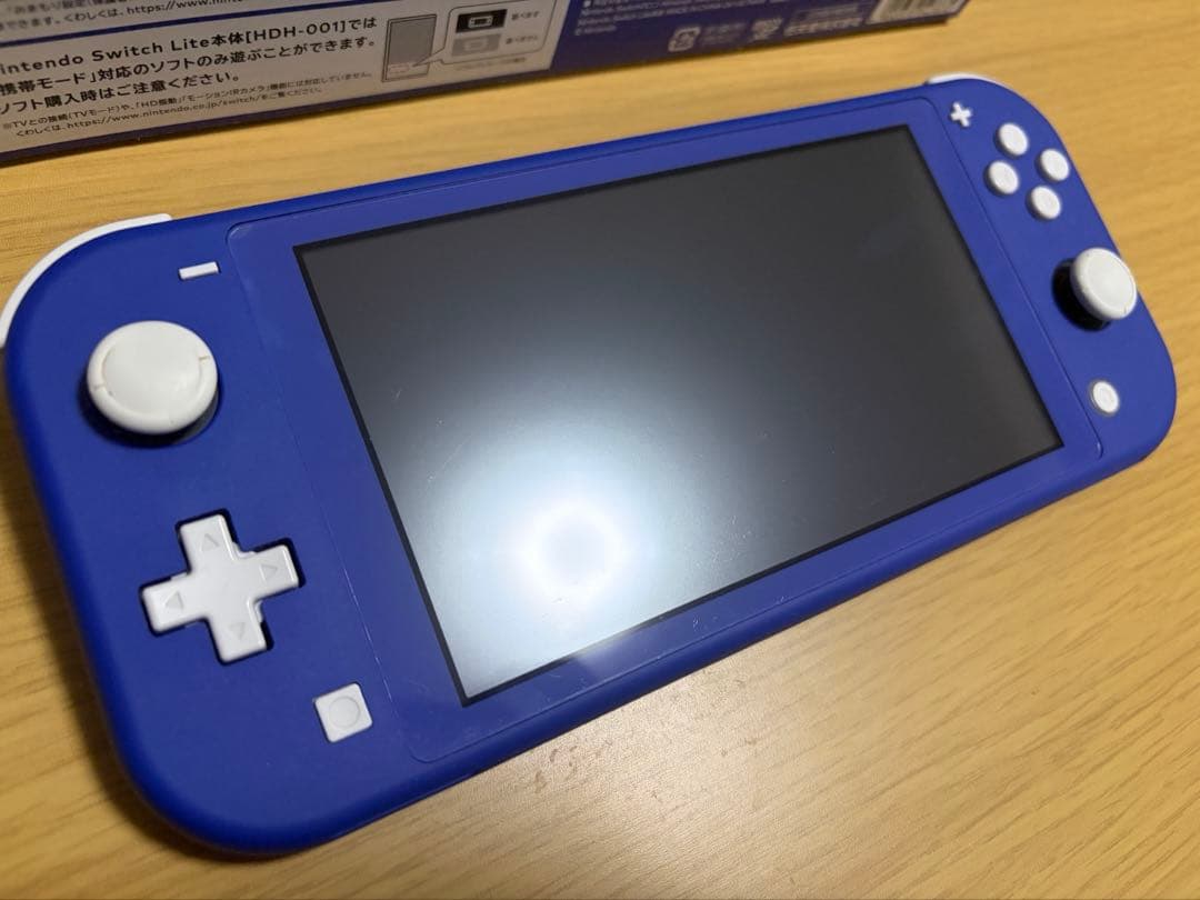 Nintendo Switch Lite 青 本体　動作確認済　ACアダプター付