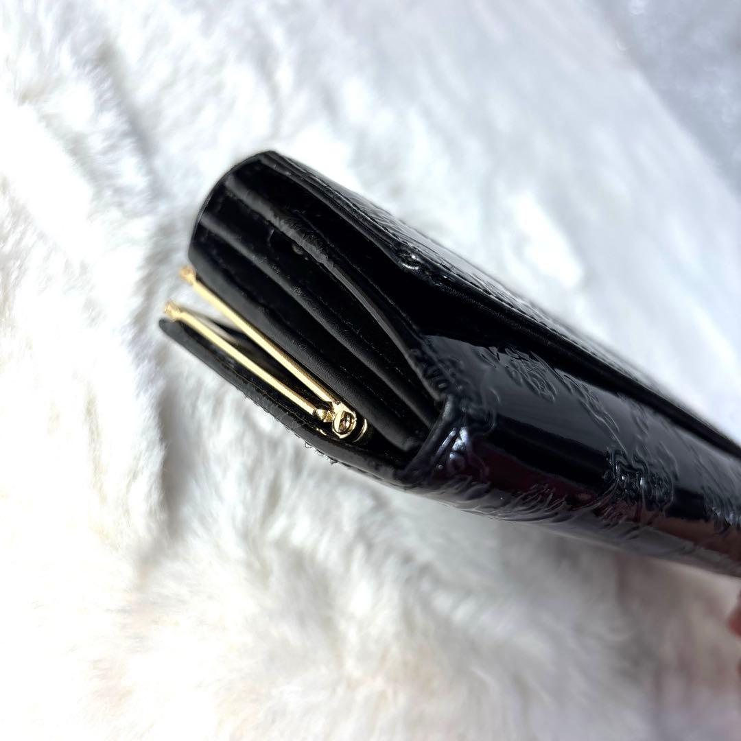 あ*を様 ANNA SUI アナスイ　二つ折り財布　がま口　バラ　エナメル　ブラ