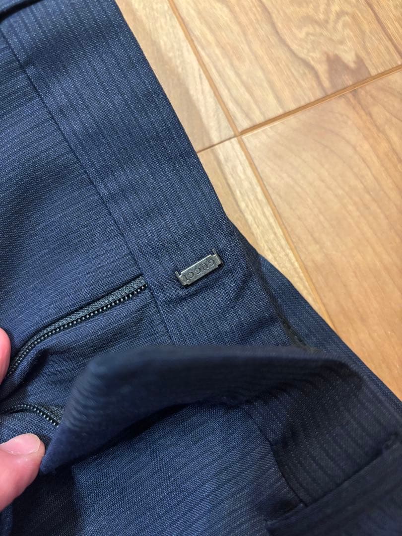 GUCCI スーツ