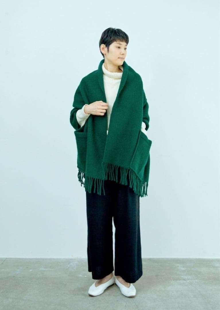 ラプアンカンクリ　ポケットショール　マフラー　ストール　グリーン　2025AW