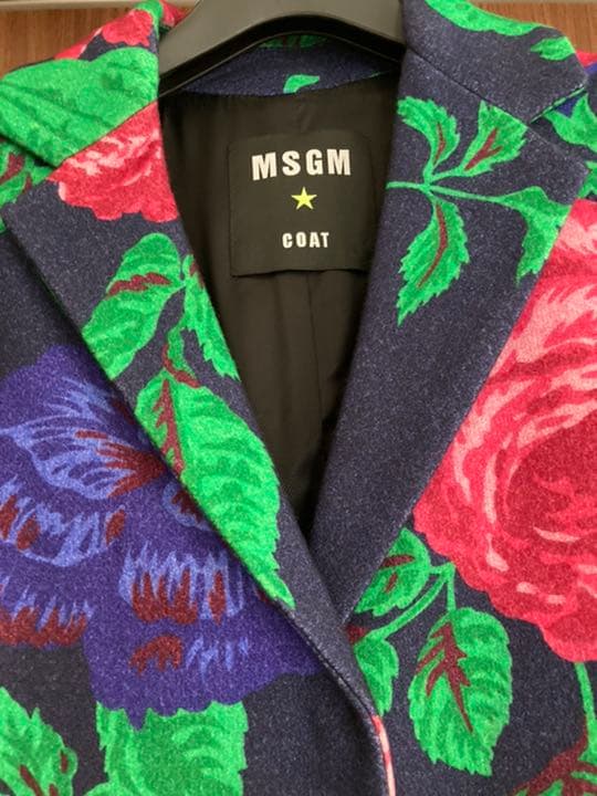 黒ちゃん専用　値下げ　新品未使用★ MSGM ロングコート　サイズ38